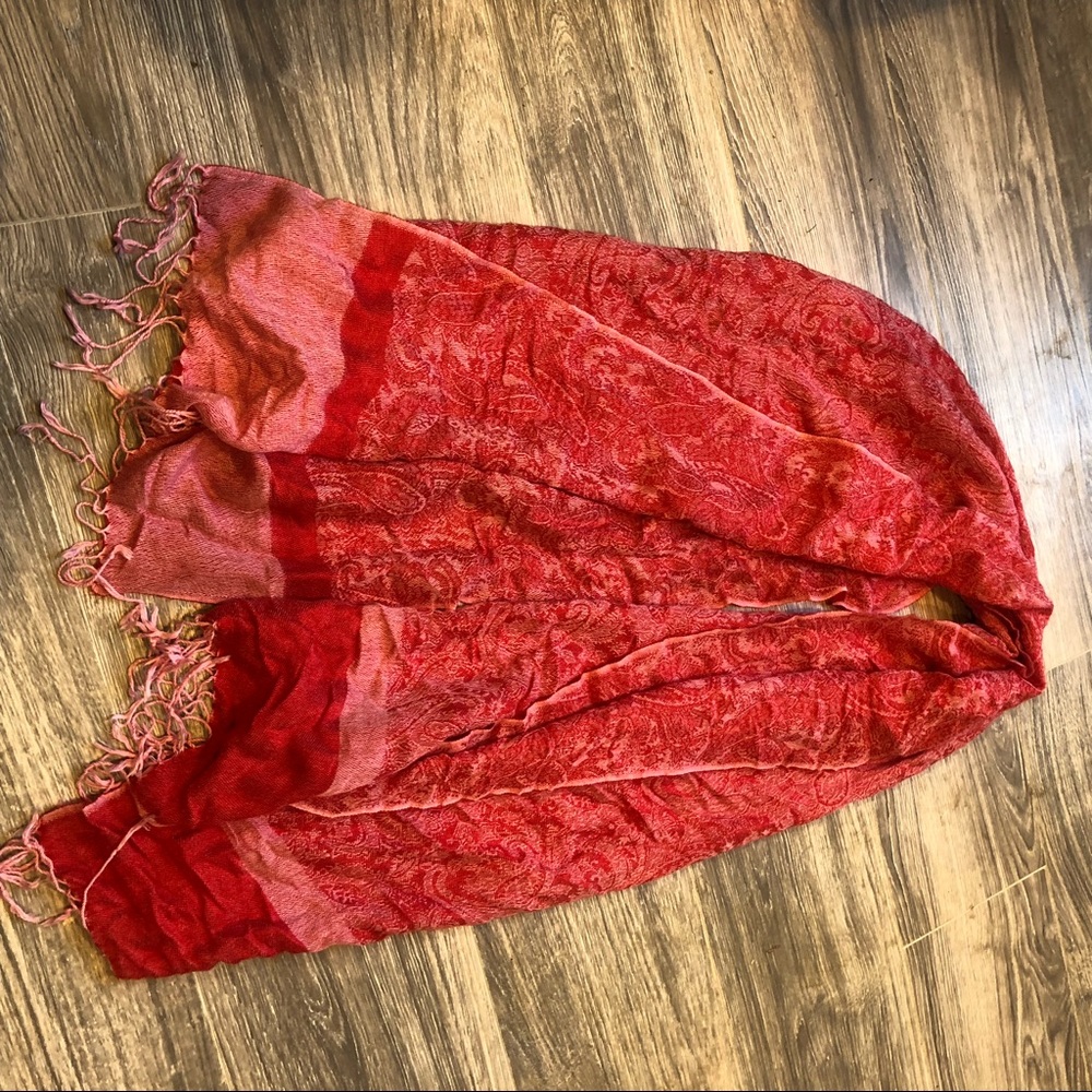 Boutique scarf